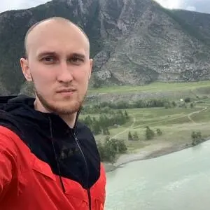 Андрей Тезиков